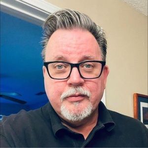 Meet your Posher, Gregarious